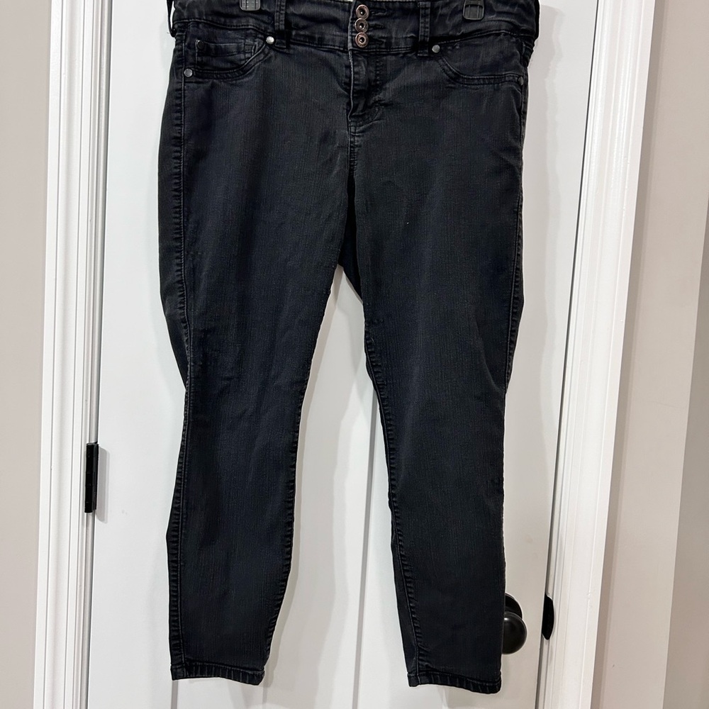 Torrid Dark Charcoal Ankle Jeans